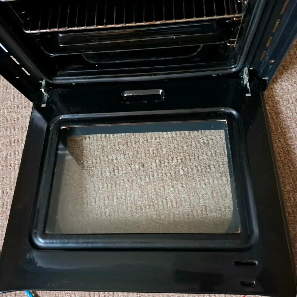 Oven - Image 4
