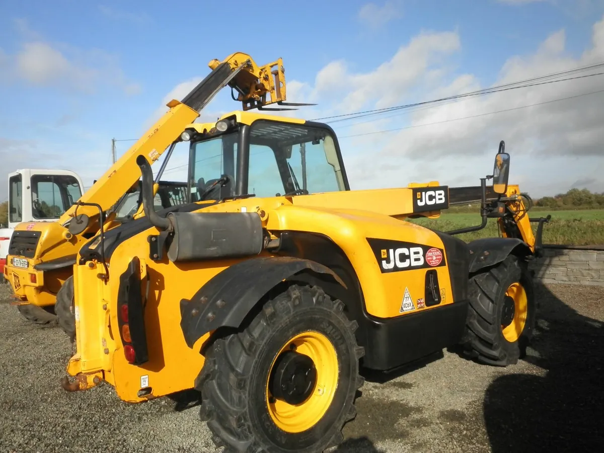 2010 JCB 526/56 loader - Image 2