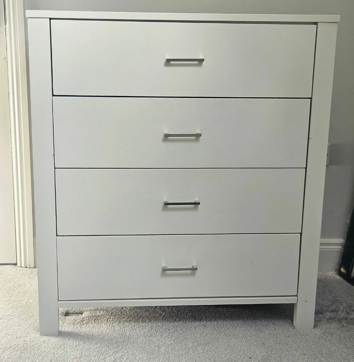 chest of drawers - Image 1