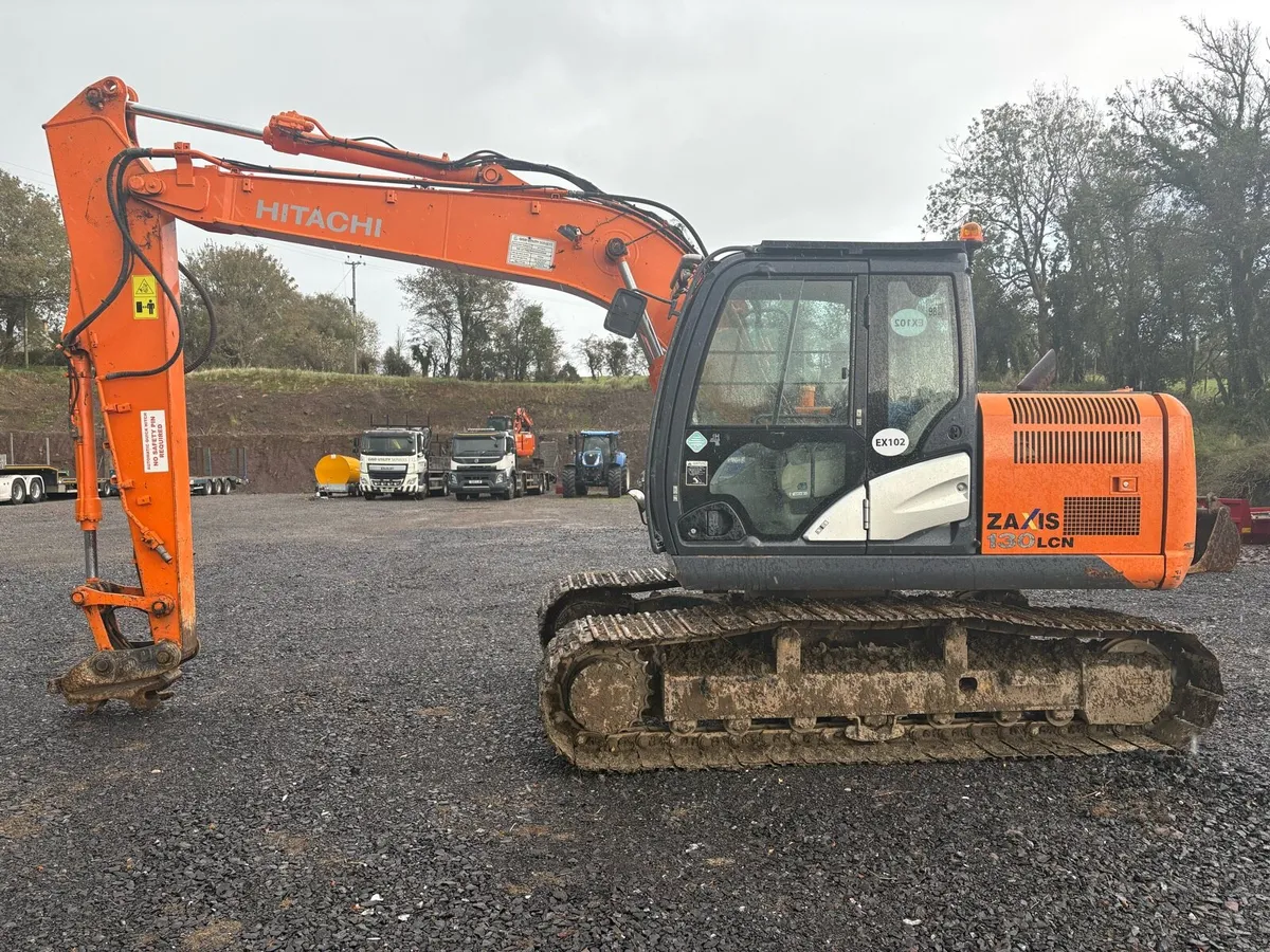 Hitachi zx130-5 - Image 1