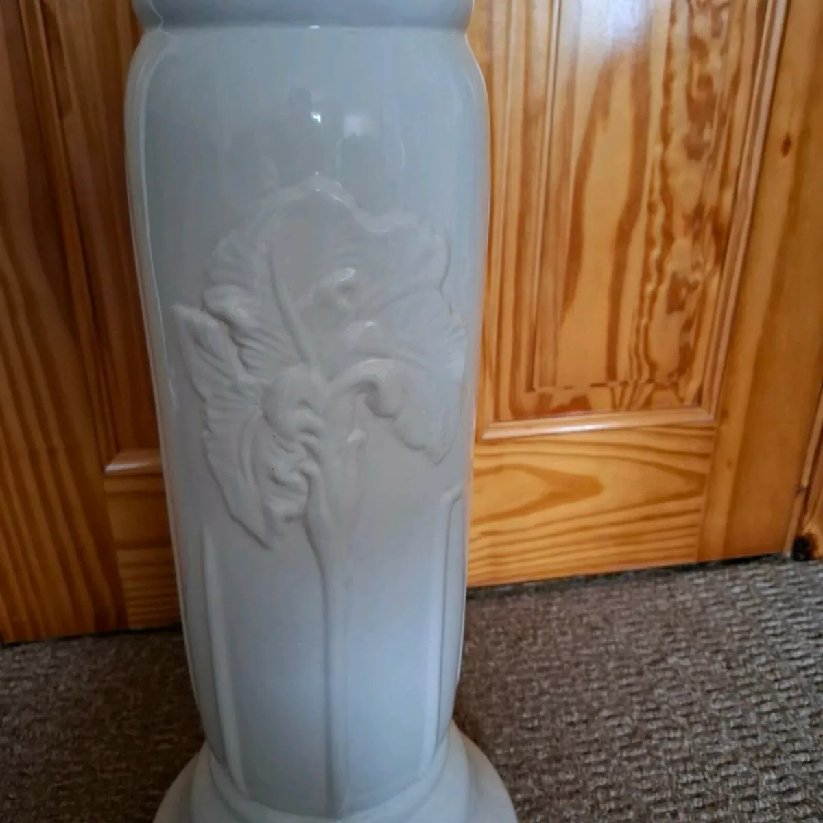 Lovely Flower Stand - Image 4