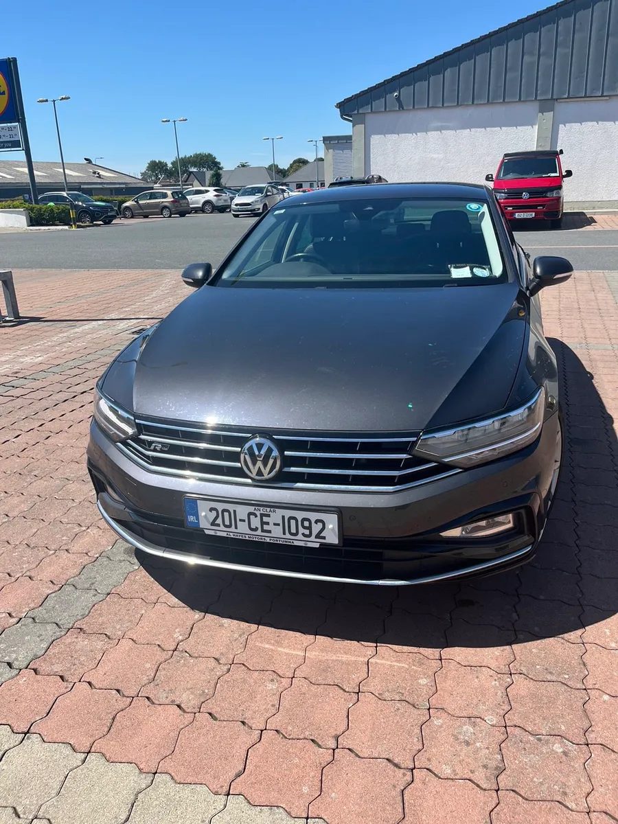 Passat R Line 2.0TDI - Image 1