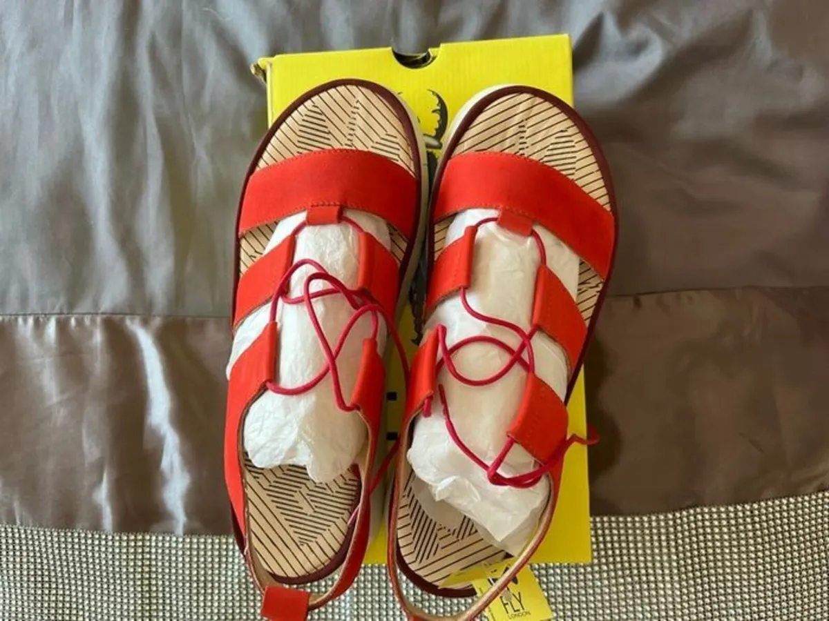 Fly London Women Leather Sandals 8UK 41EU NEW - Image 1
