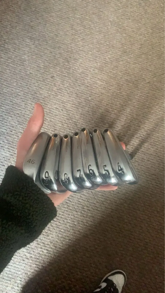Golf Irons - Image 1