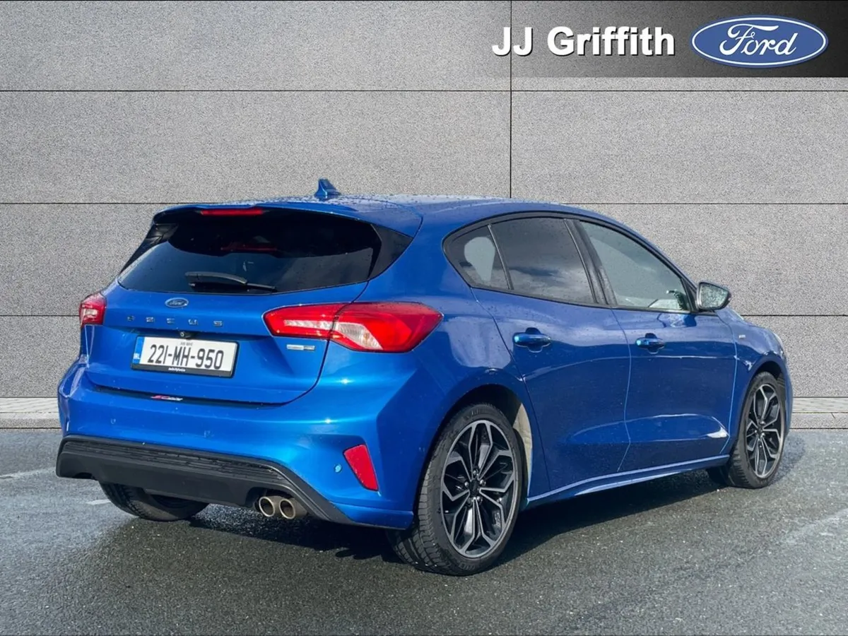 Ford Focus 1.0t Ecoboost Hybrid 125PS St-line - Image 4