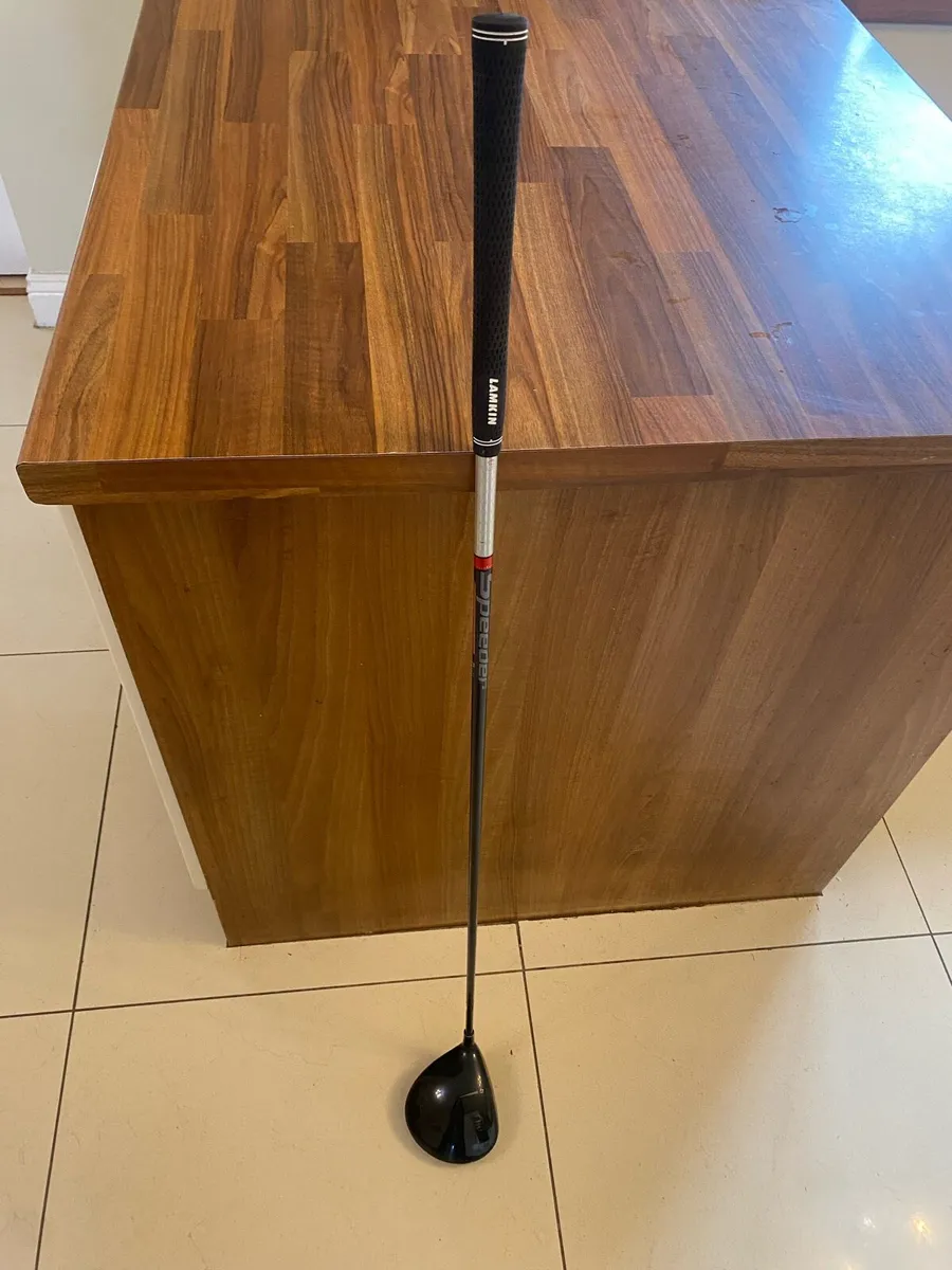 Taylormade R15 Driver - Image 1