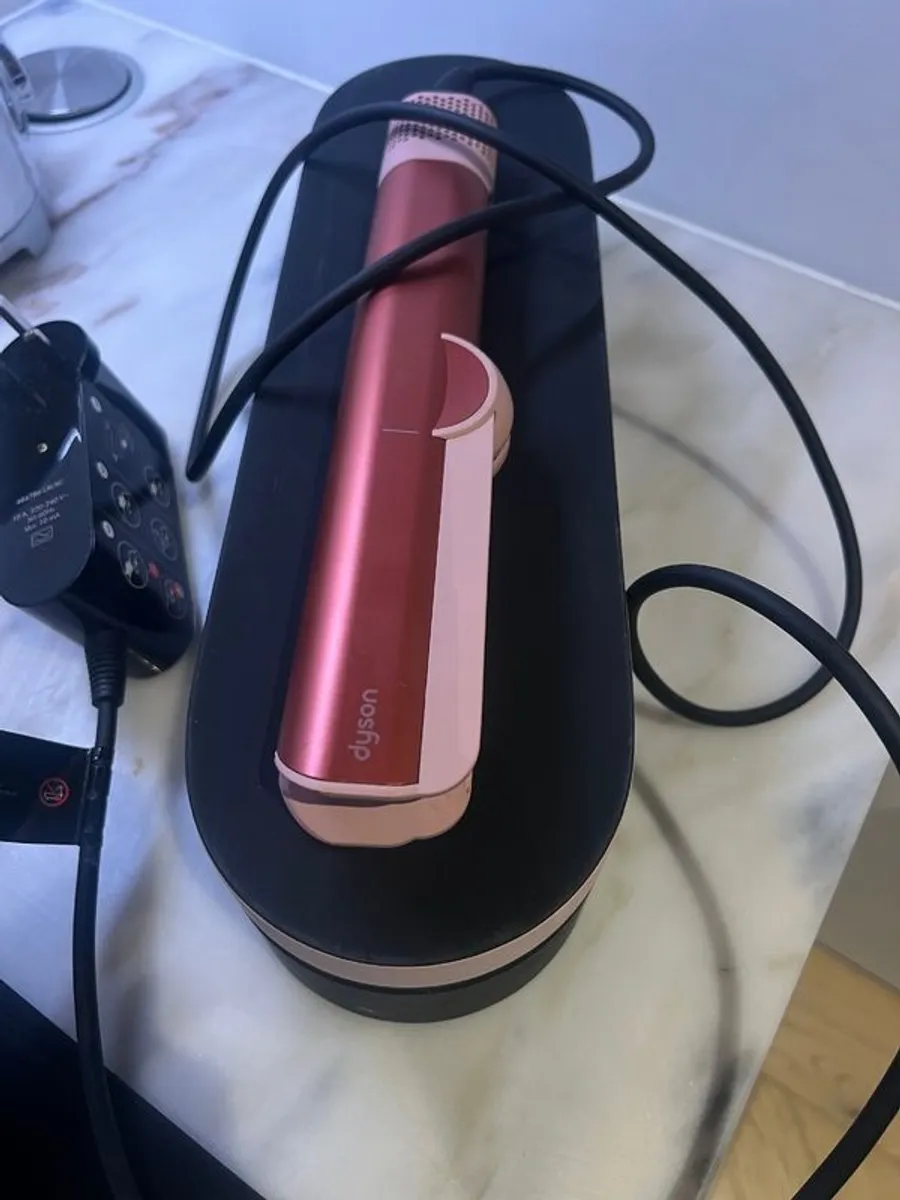 Dyson Air Straight - Image 2