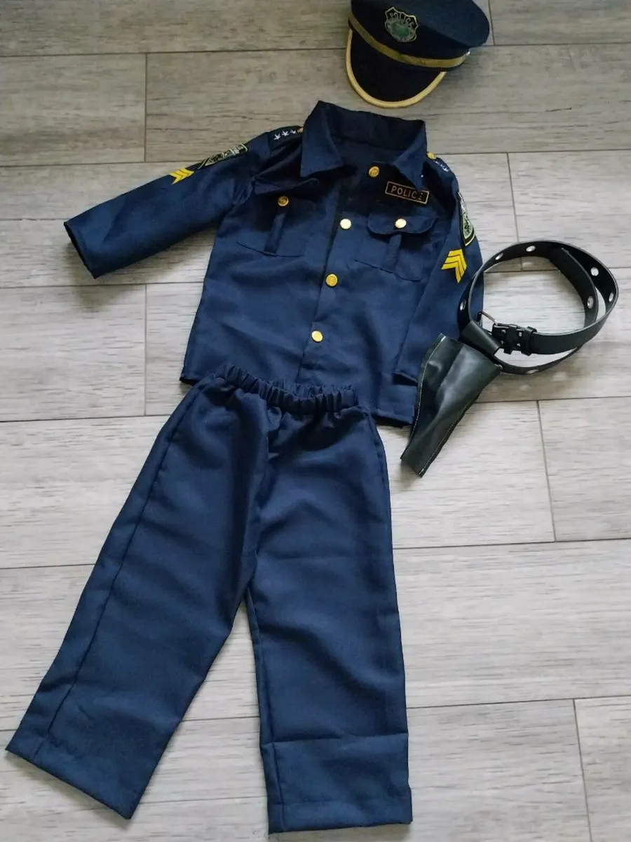 Cloths - costumes - Image 3