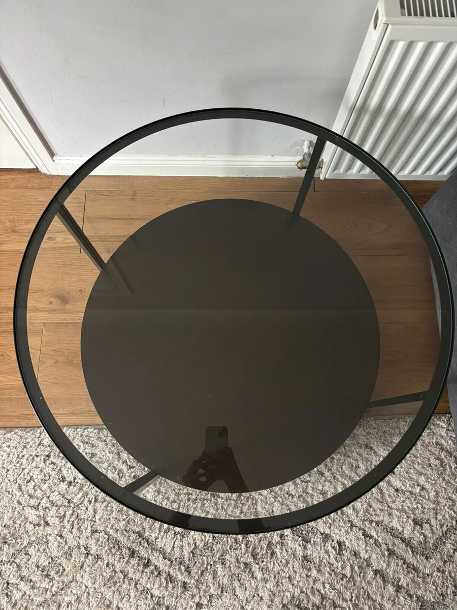 VITTSJÖ Coffee table, black-brown/glass, 75 cm - Image 3