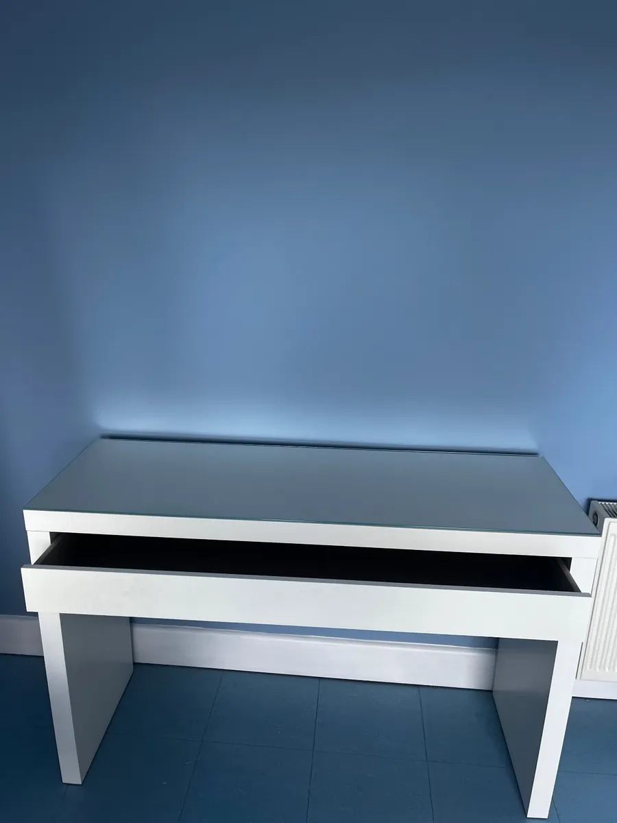 Dressing table - Image 3