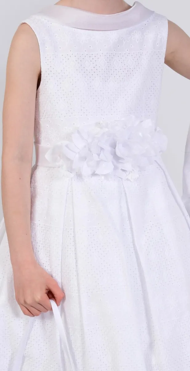 Communion dress - Image 3