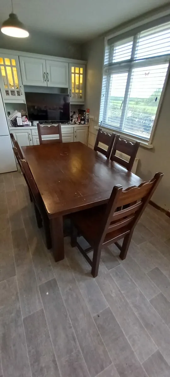 Table and 6 high back chairs - Image 4