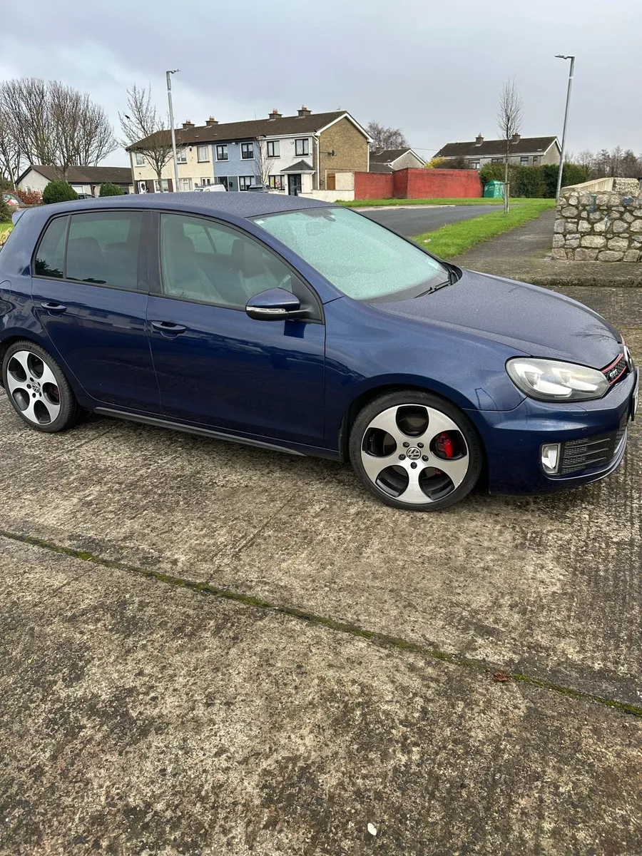 Volkswagen Golf Gti - Image 1