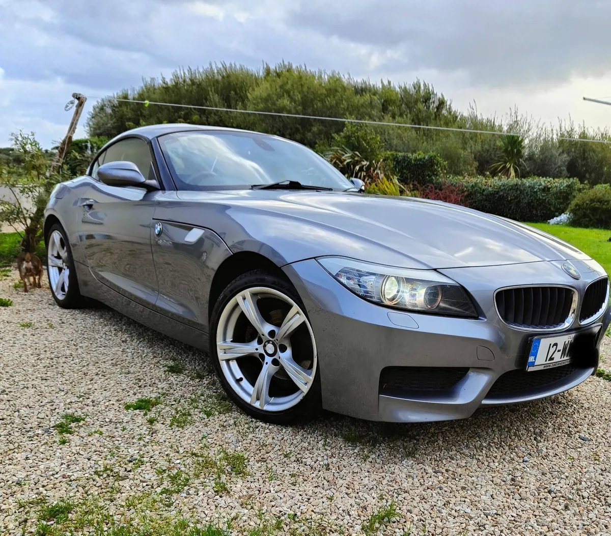 BMW Z4 2012 - Image 1
