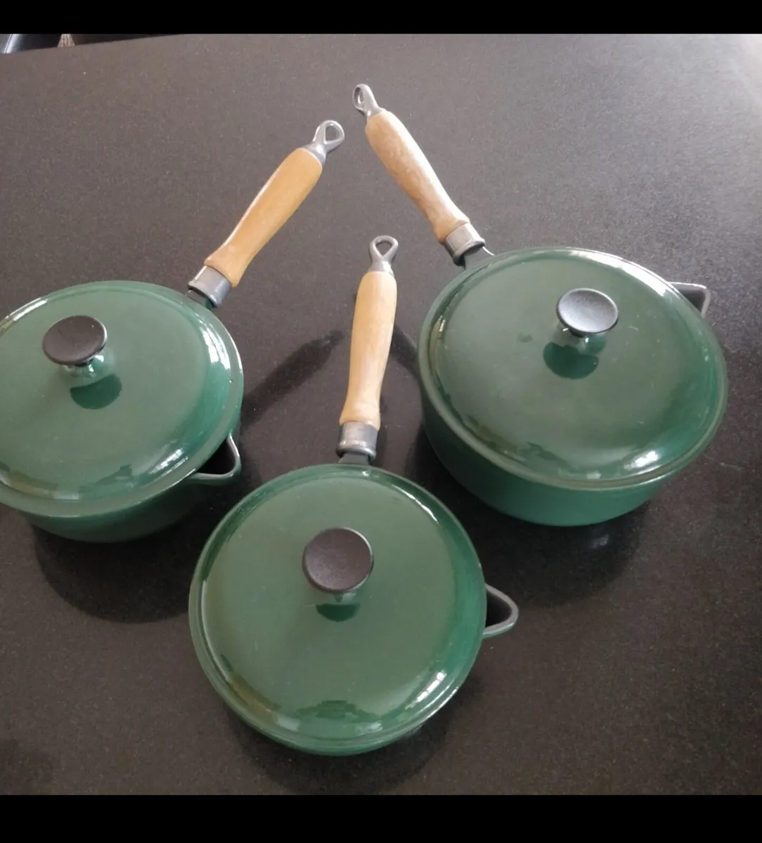 cast iron saucepan set - Image 1