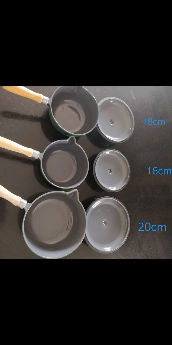 cast iron saucepan set - Image 3