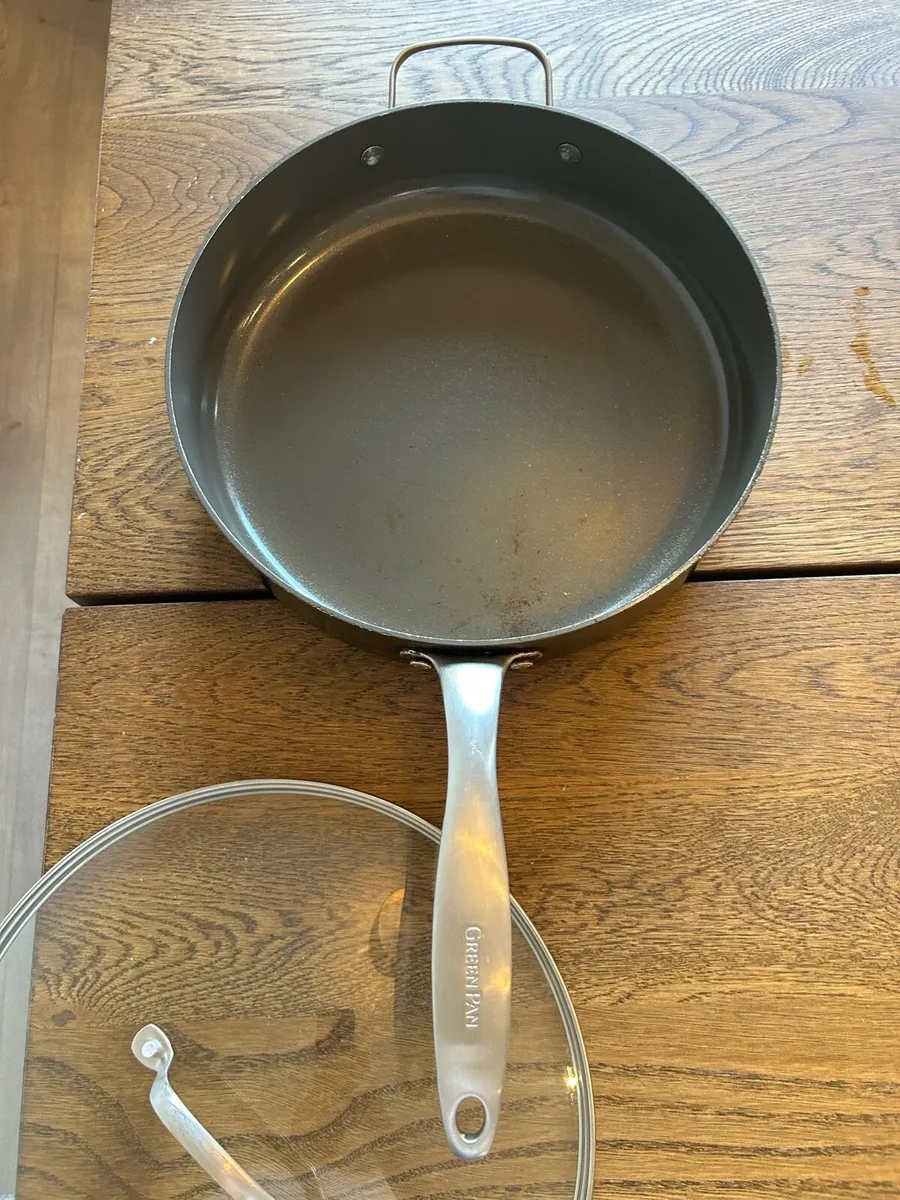 Green Pan - Image 1