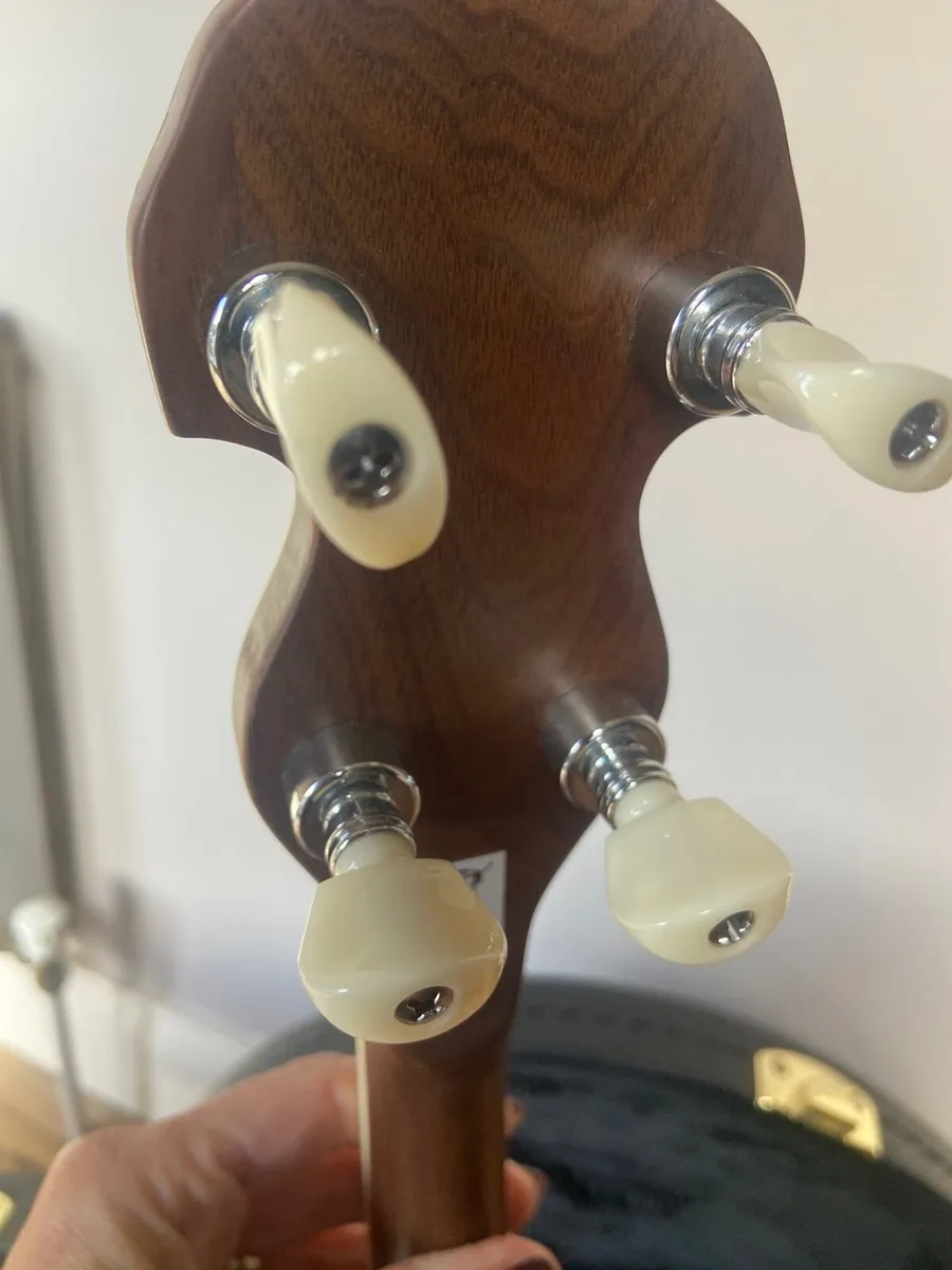 Irish tenor Banjo - Image 1