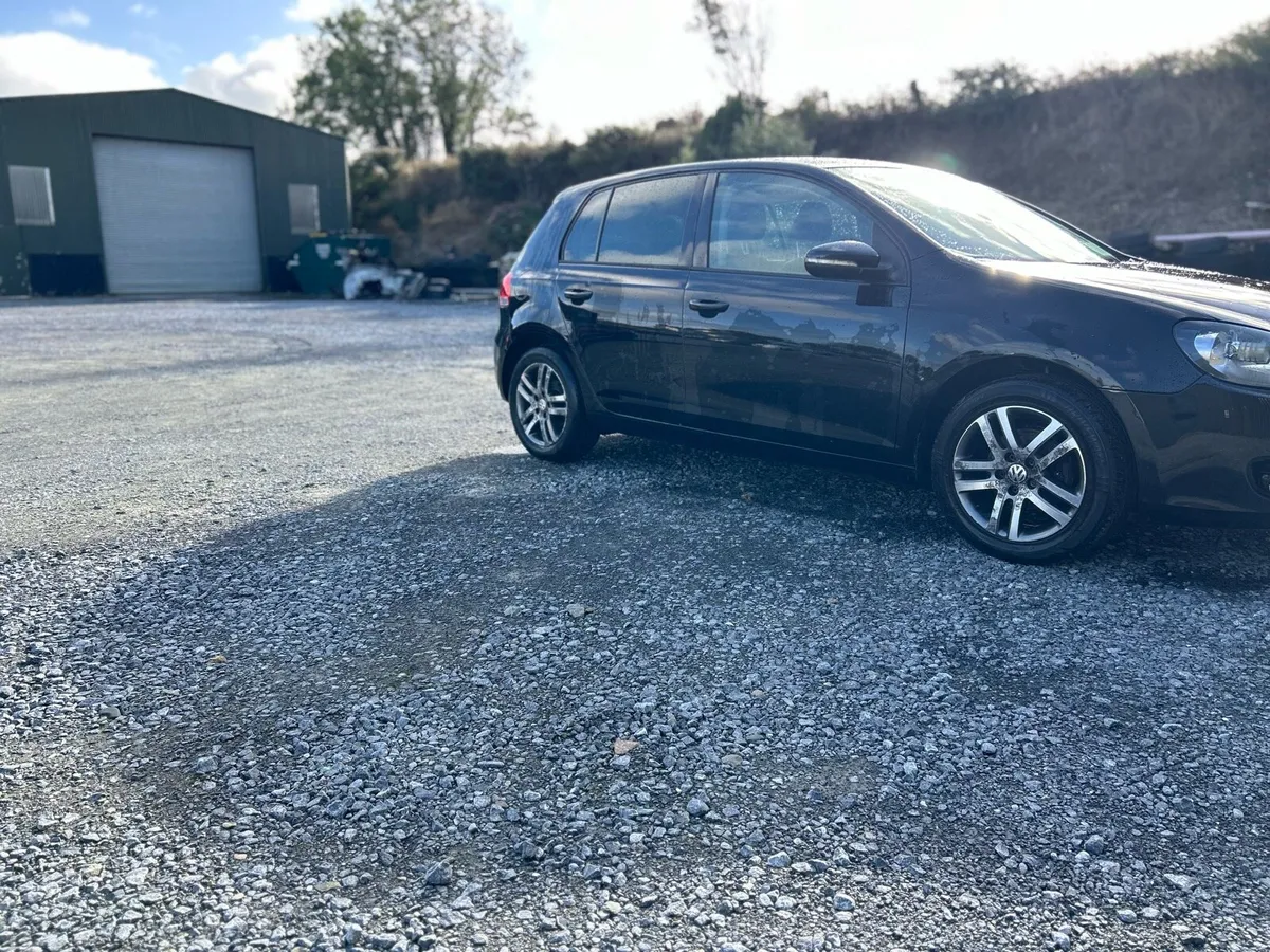 2013 Volkswagen Golf 1.6 diesel - Image 2