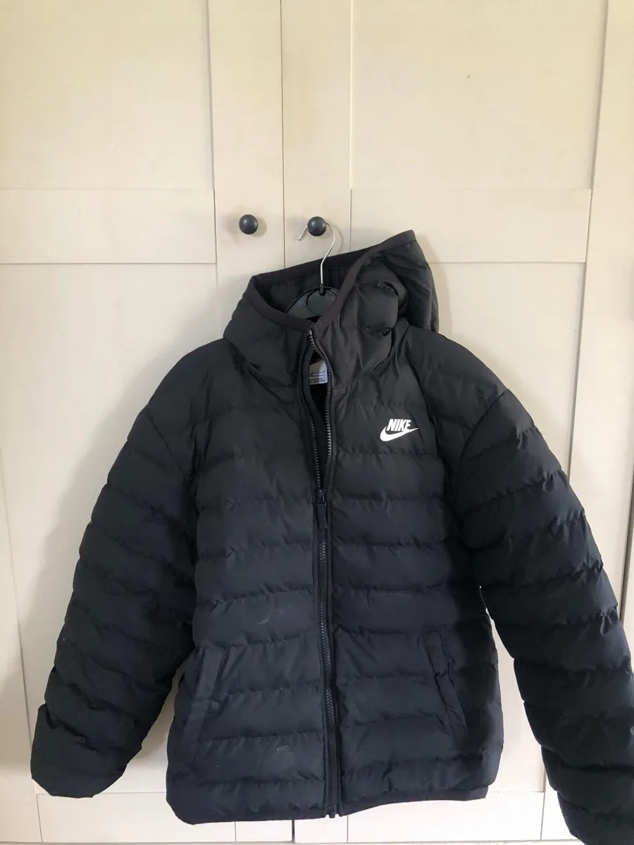 Kids clothing - Image 1
