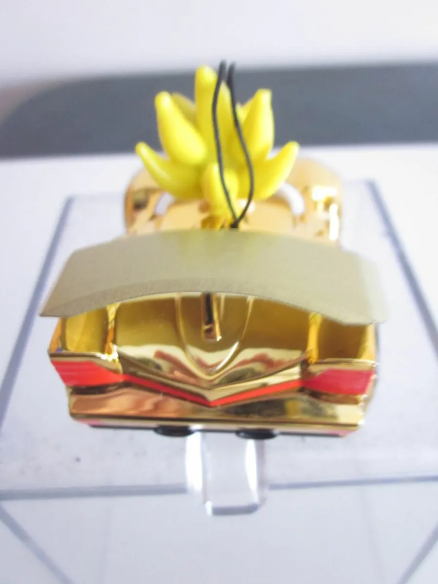 Super Sonic 01 Gold The Hedgehog Calamiti Car 2025 - Image 3
