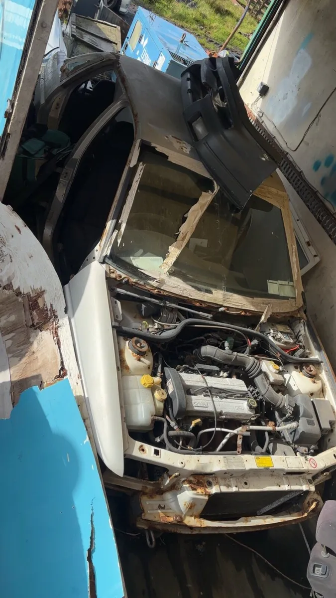 Mk6 escort - Image 2