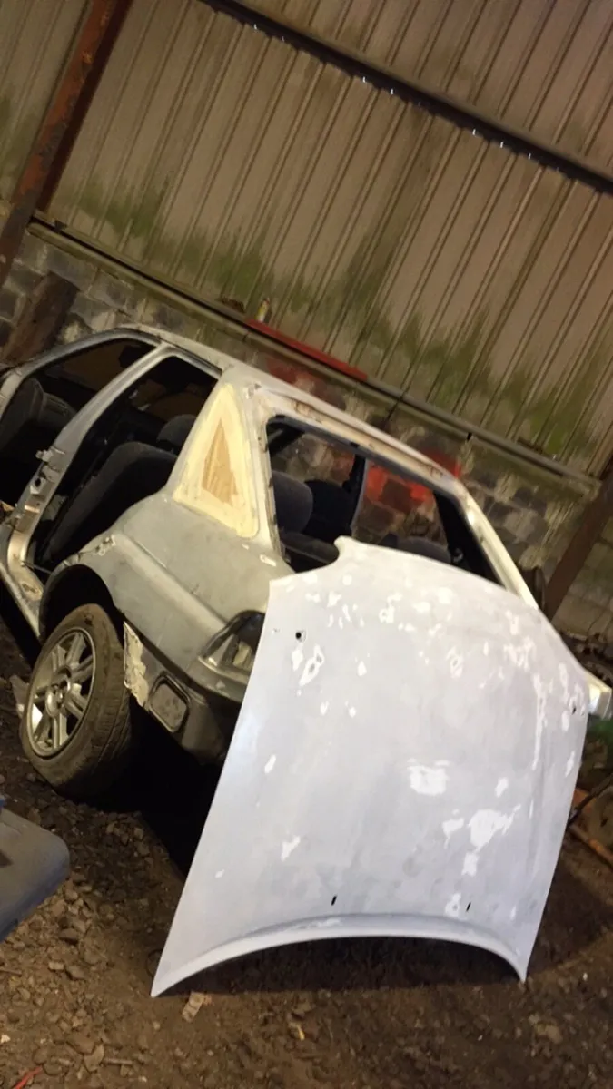 Mk6 escort - Image 1