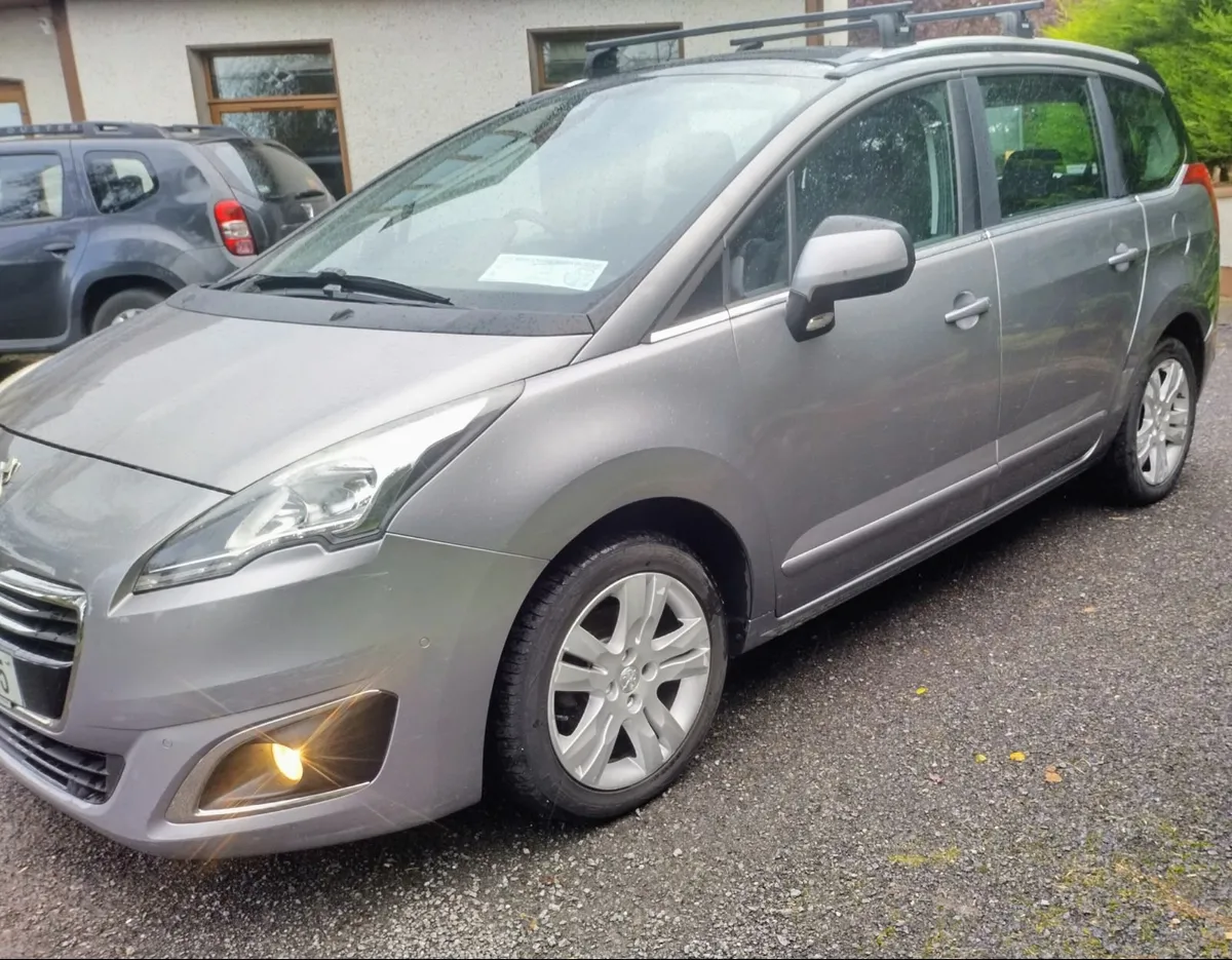 Peugeot 5008 2016 - Image 4