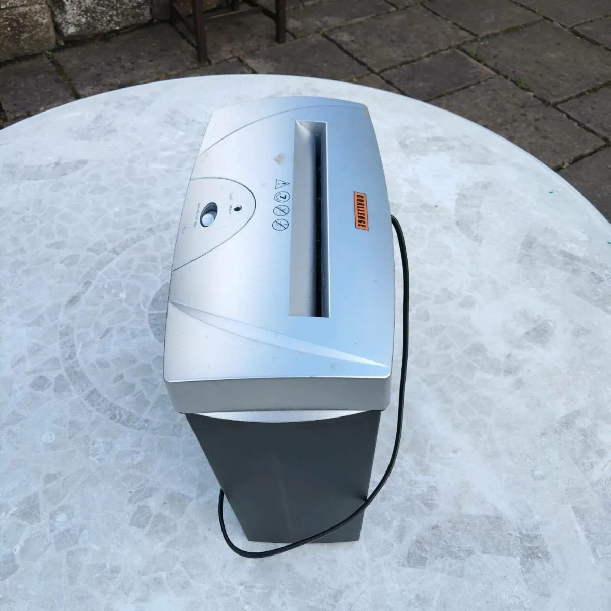Paper Shredder - Image 4