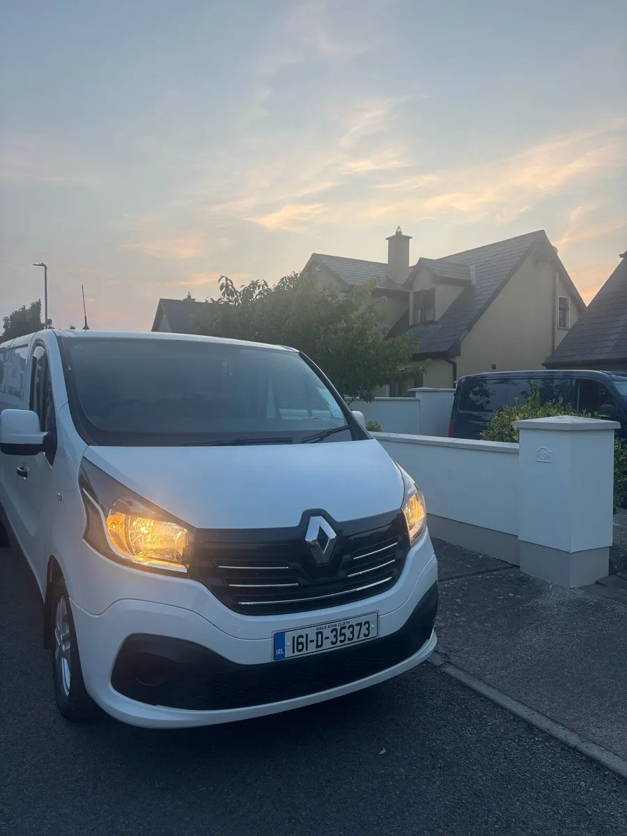 Renault traffic - Image 1