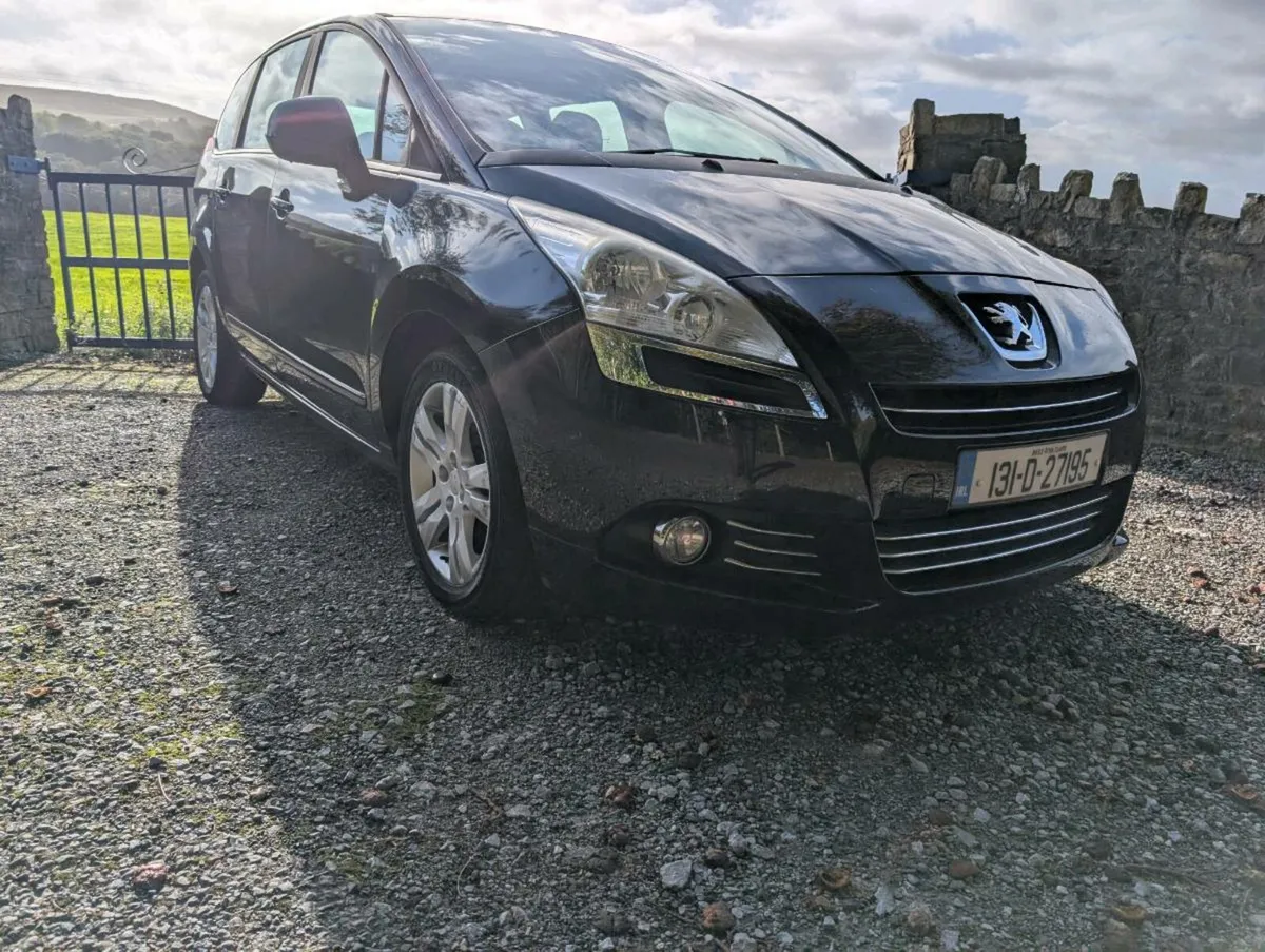 2013 Peugeot 5008 1.6 HDI Active - Image 3