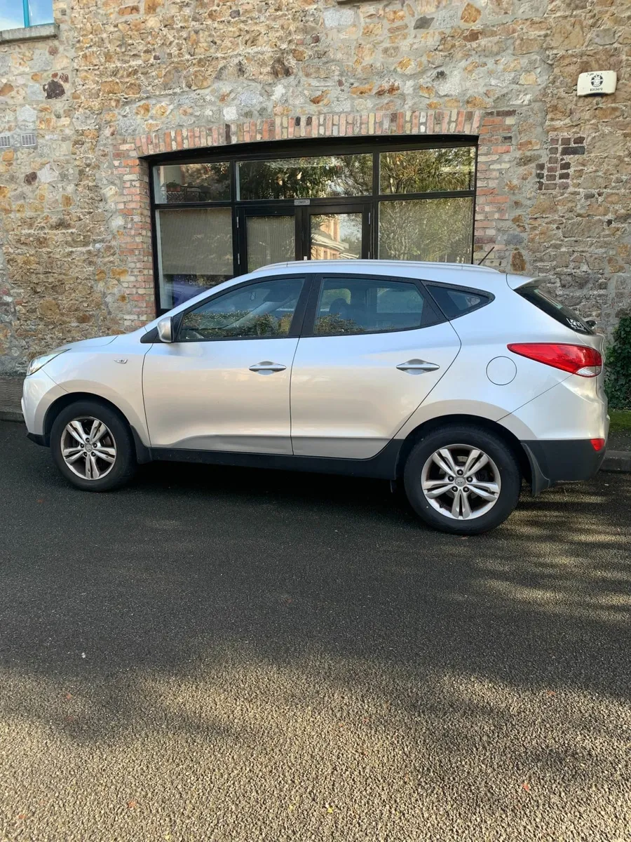 Hyundai ix35 2012 - Image 2