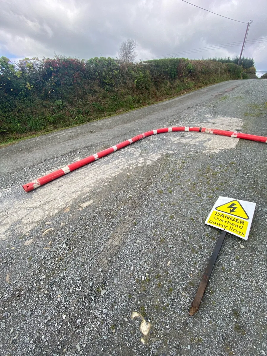 Safety gate - Image 2