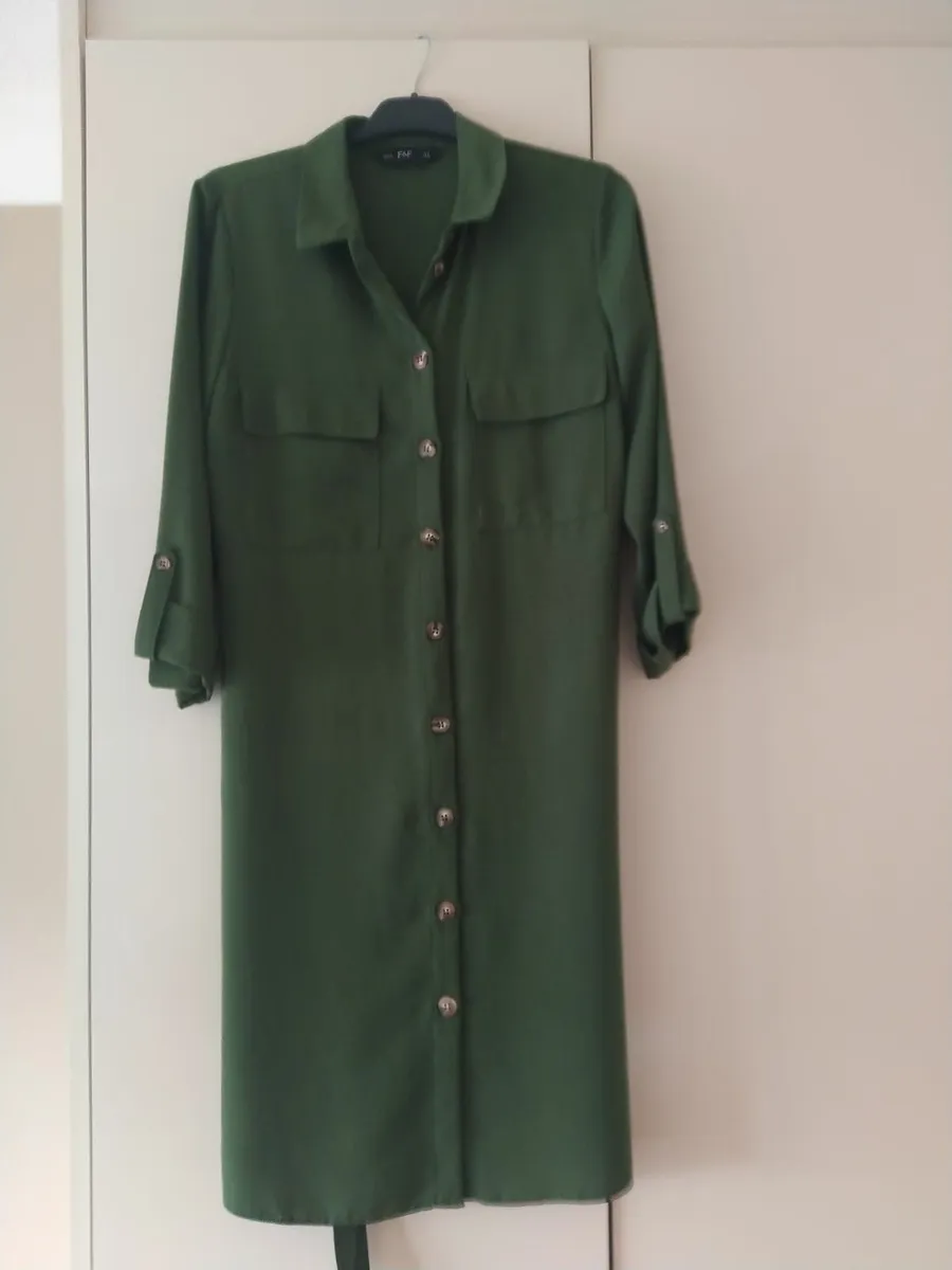 6 ladies dresses - Image 2