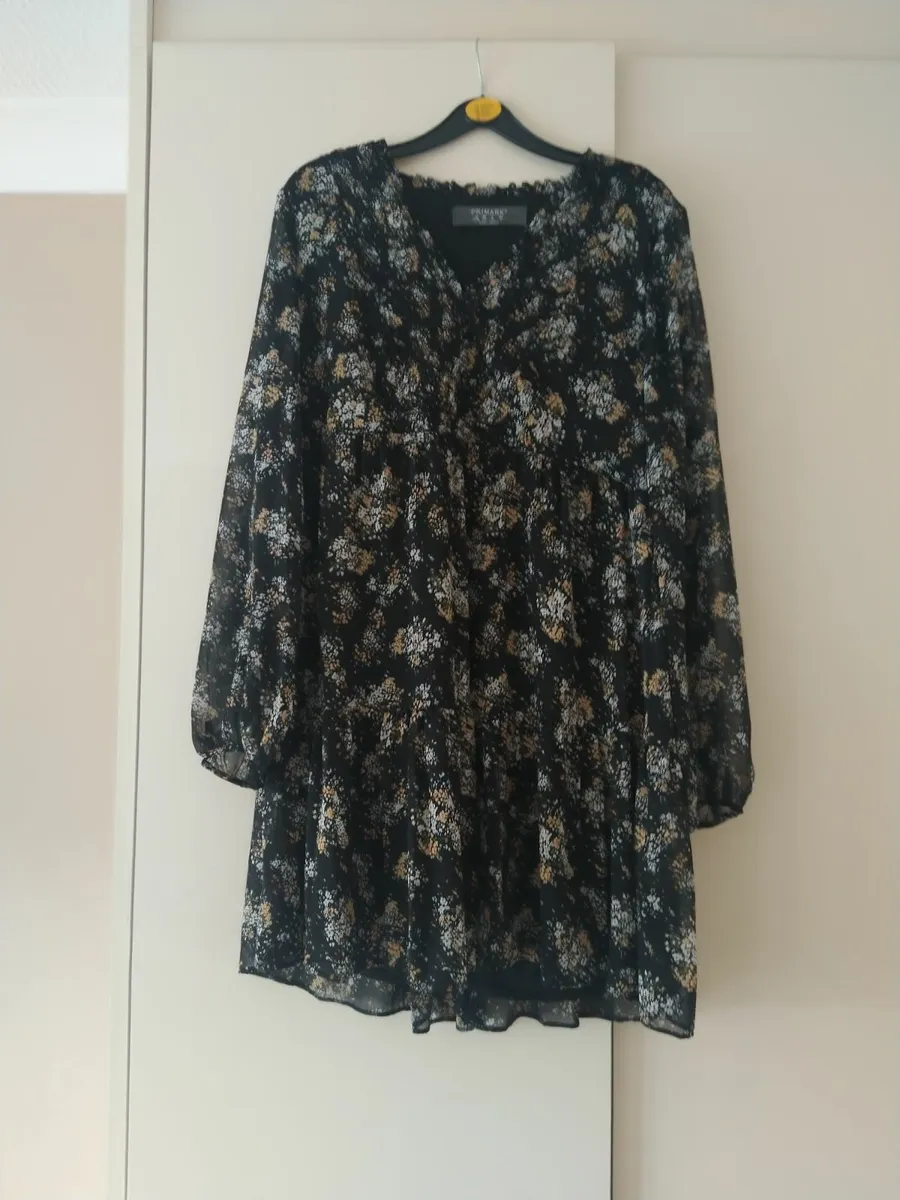 6 ladies dresses - Image 4