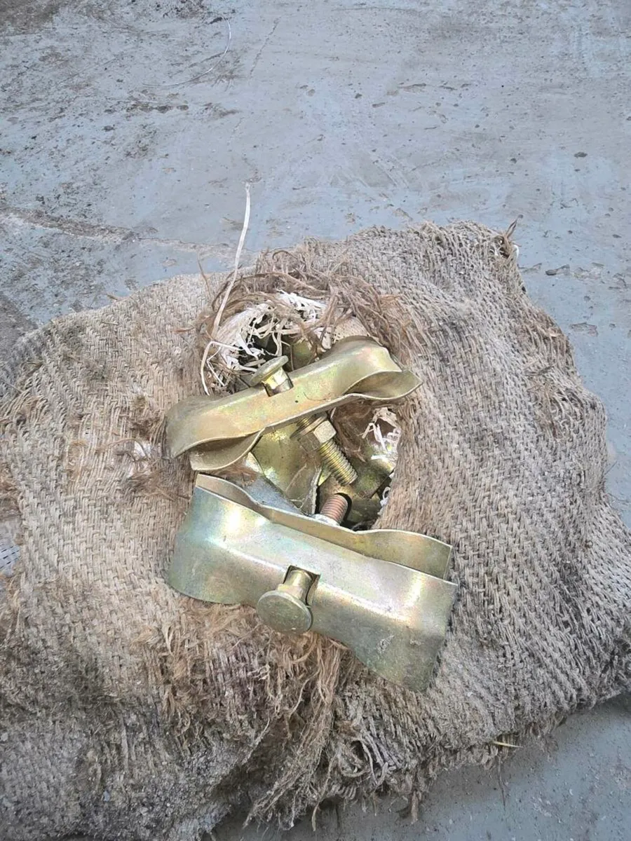 Harris fencing clips - Image 2