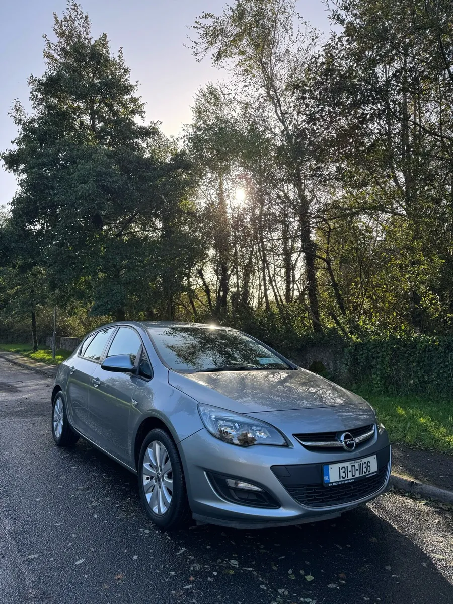 OPEL ASTRA NCT 06/26 TAX 02/26 *Low km* - Image 1