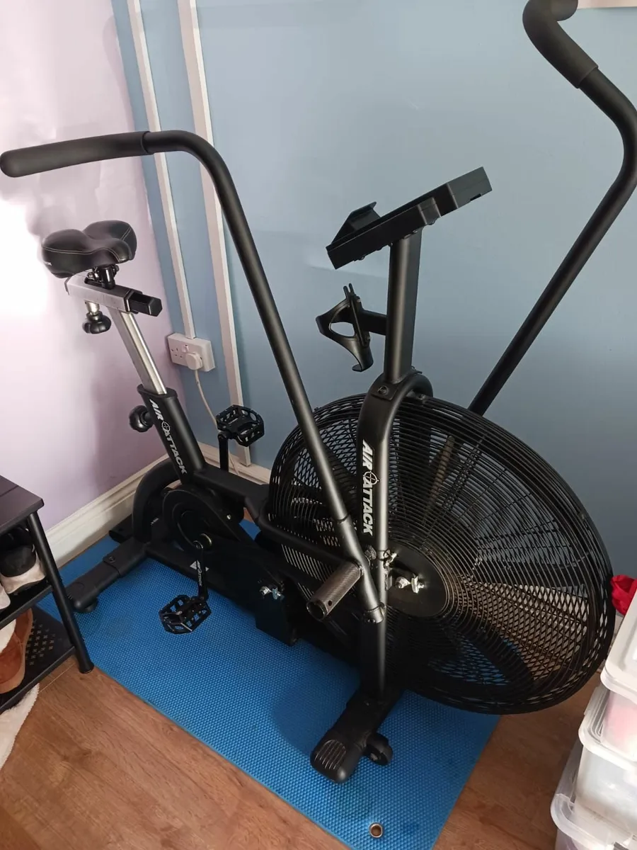 Air attack bike - Image 4