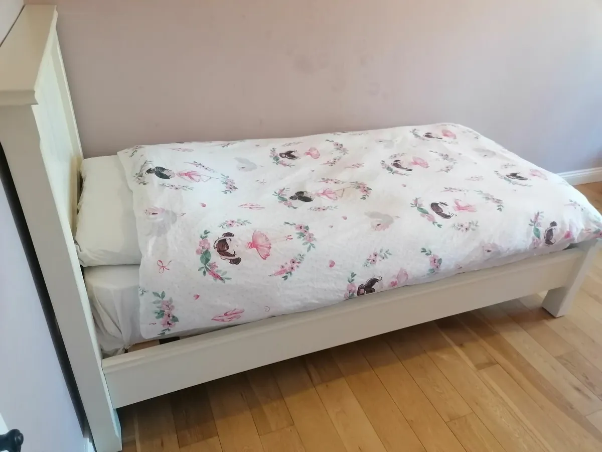 Single Bed Wood - Image 3