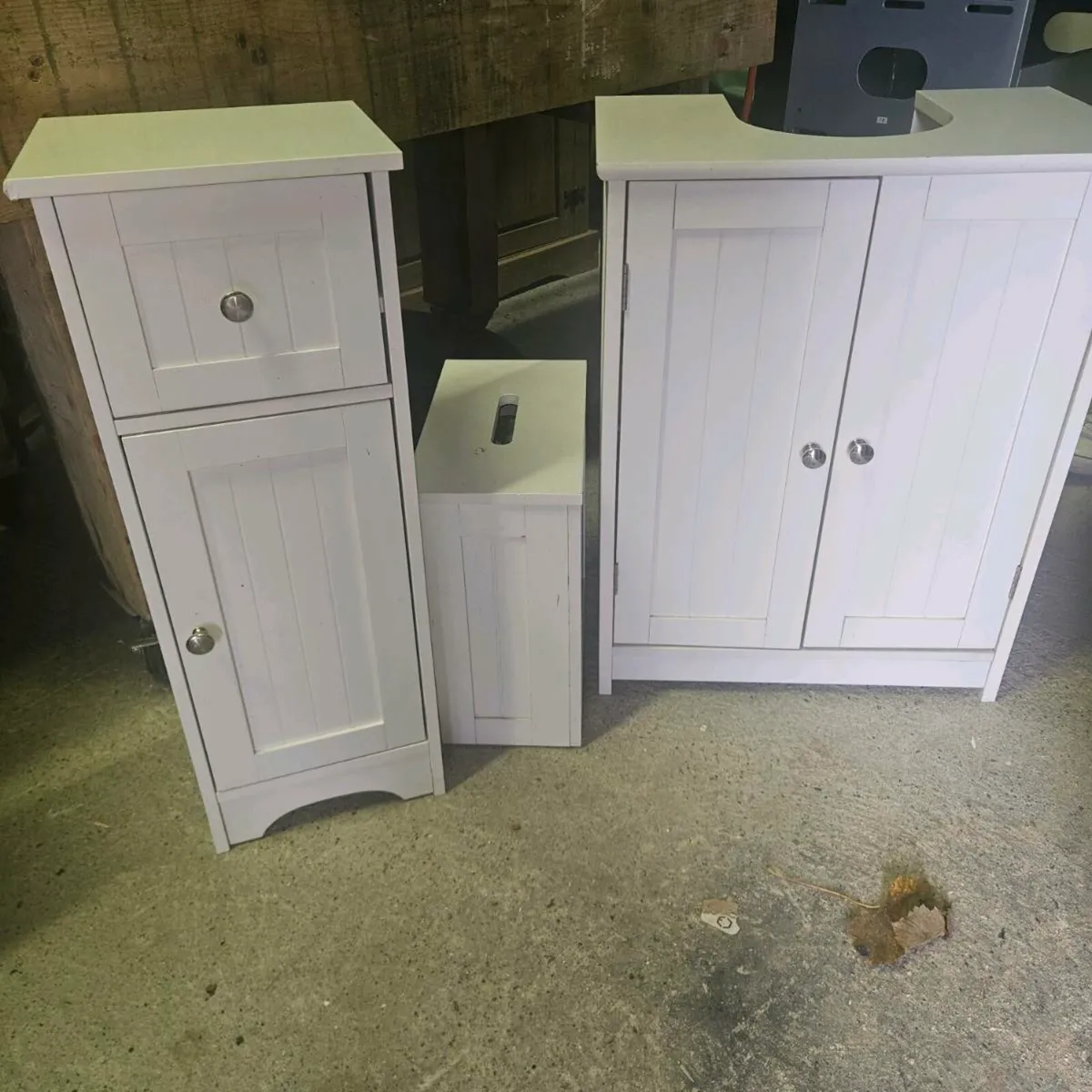 Bathroom storage units - Image 1