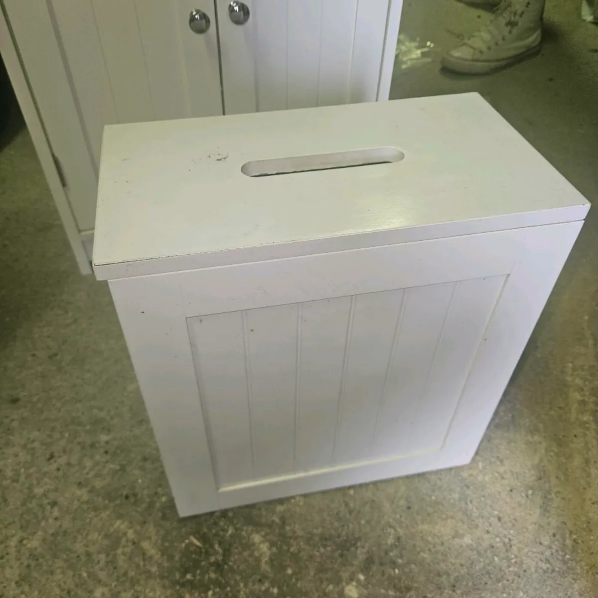 Bathroom storage units - Image 2