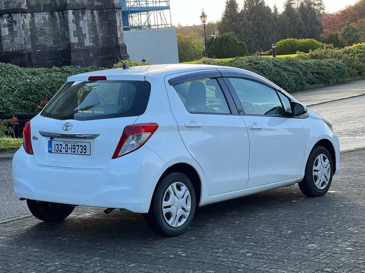 2013 TOYOTA VITZ 1.0L Petrol AUTOMATIC Nct 04/2026 - Image 4