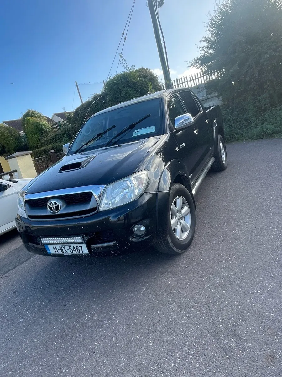 Toyota hilux - Image 2