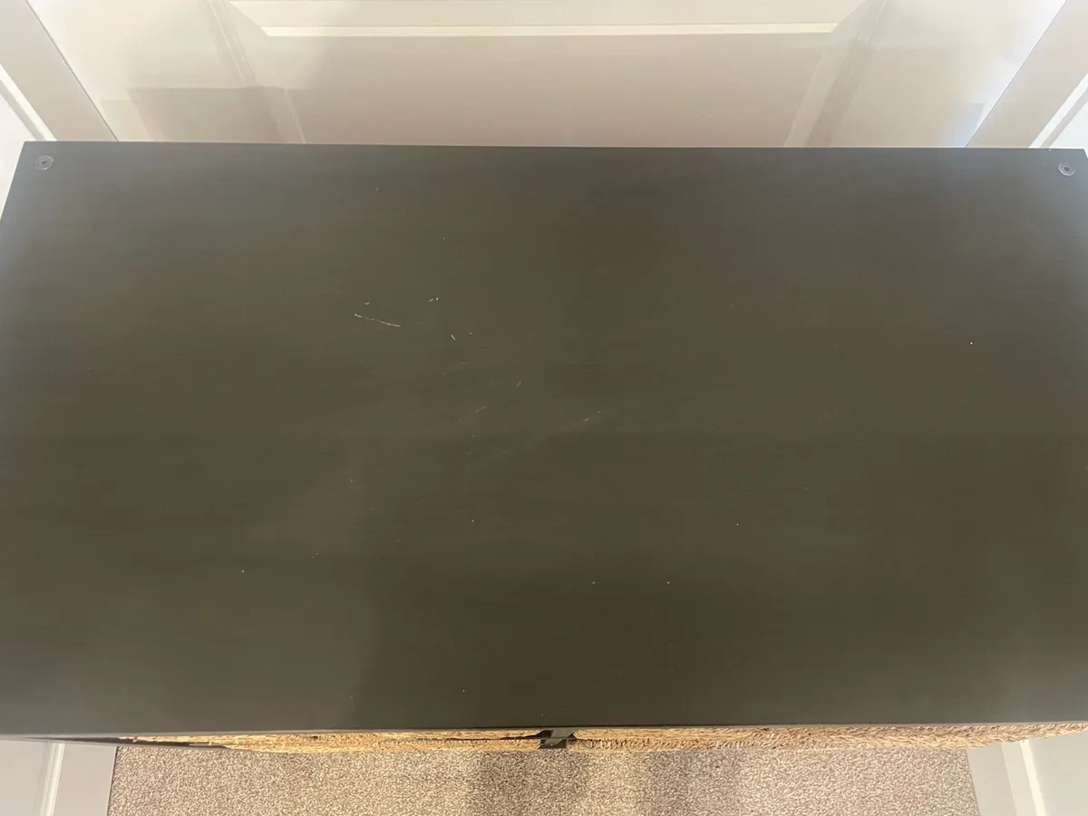 IKEA KALLAX 2x2 unit with 4 inserts - Image 3