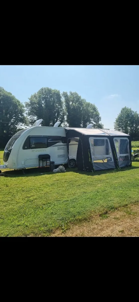 Caravan - Image 1