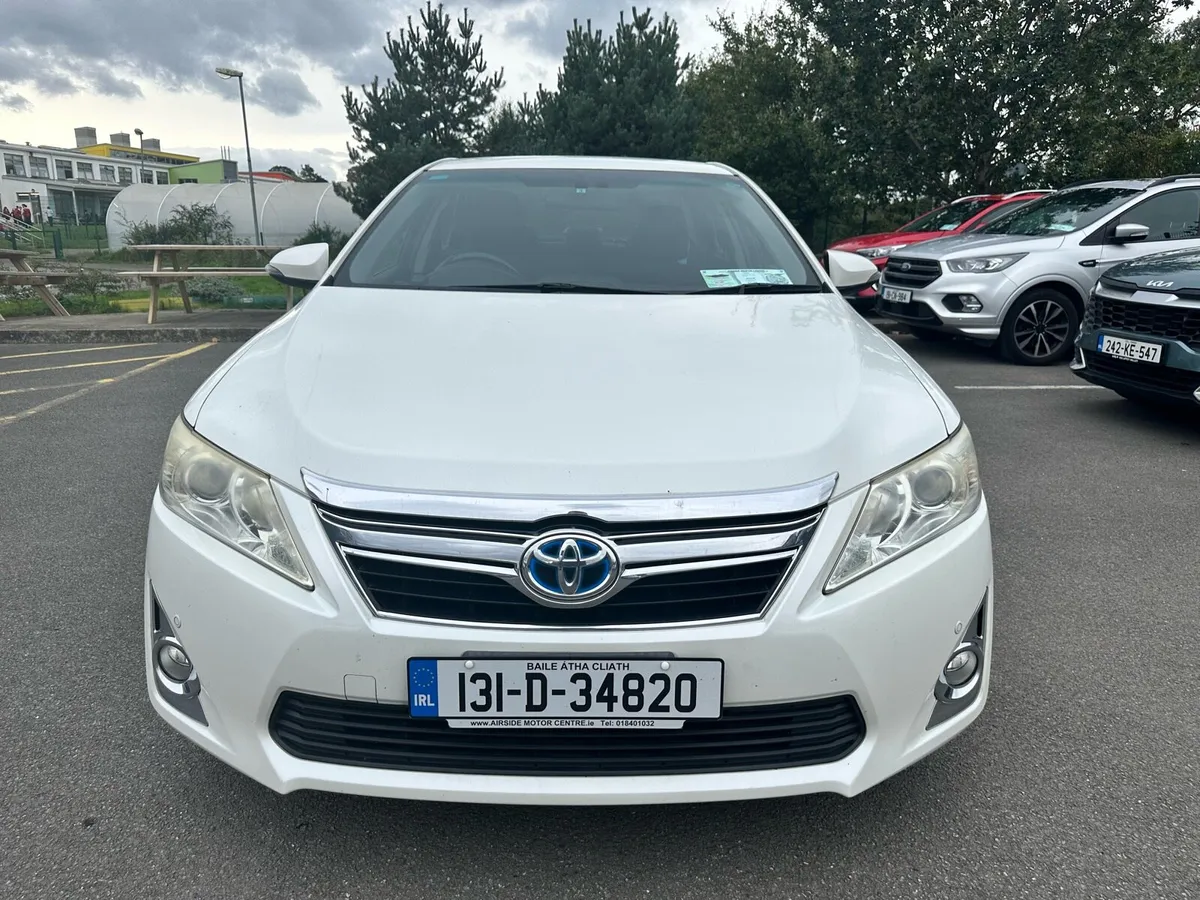 Toyota Camry - Image 2