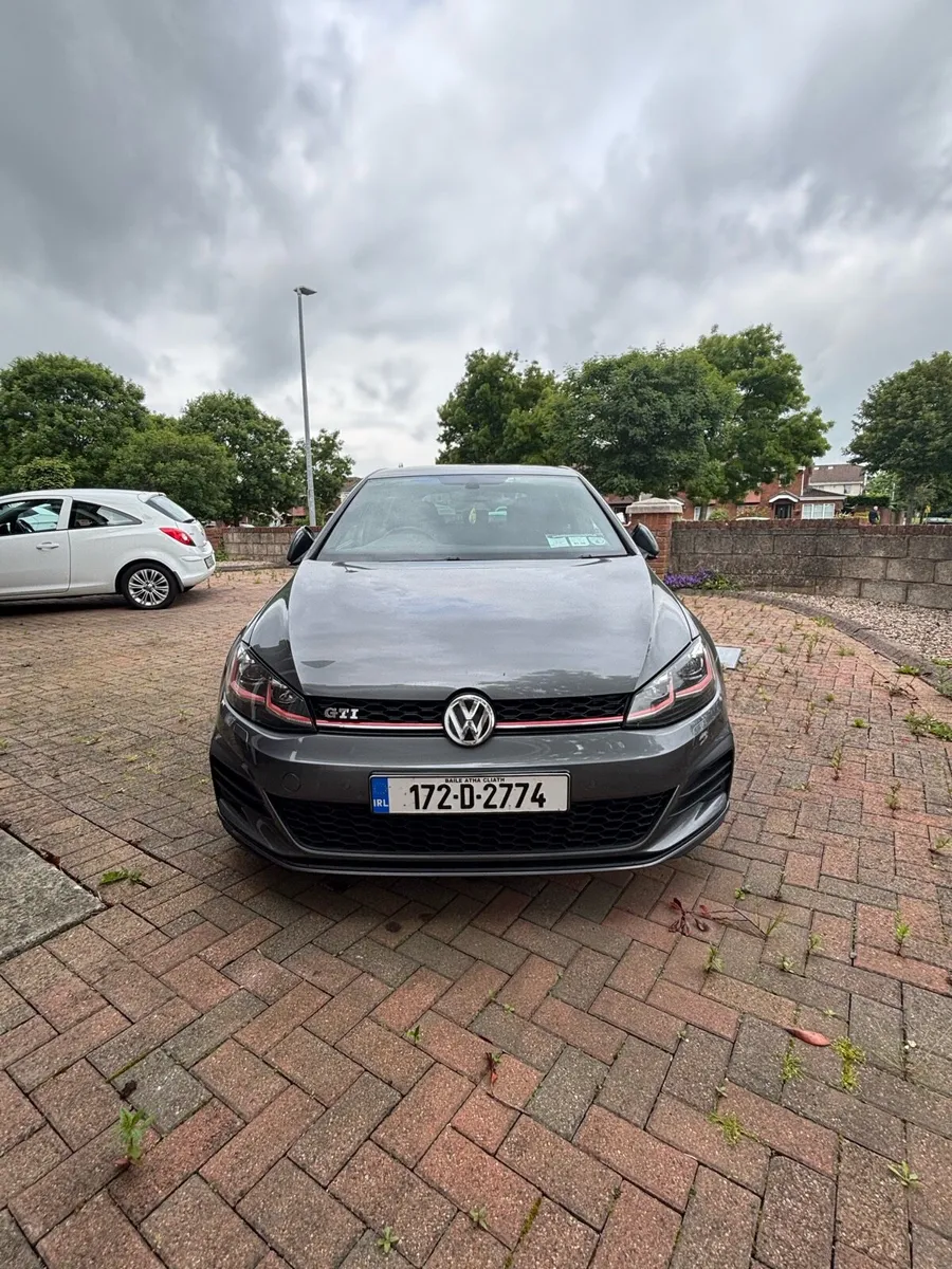Volkswagen Golf GTI - Image 2