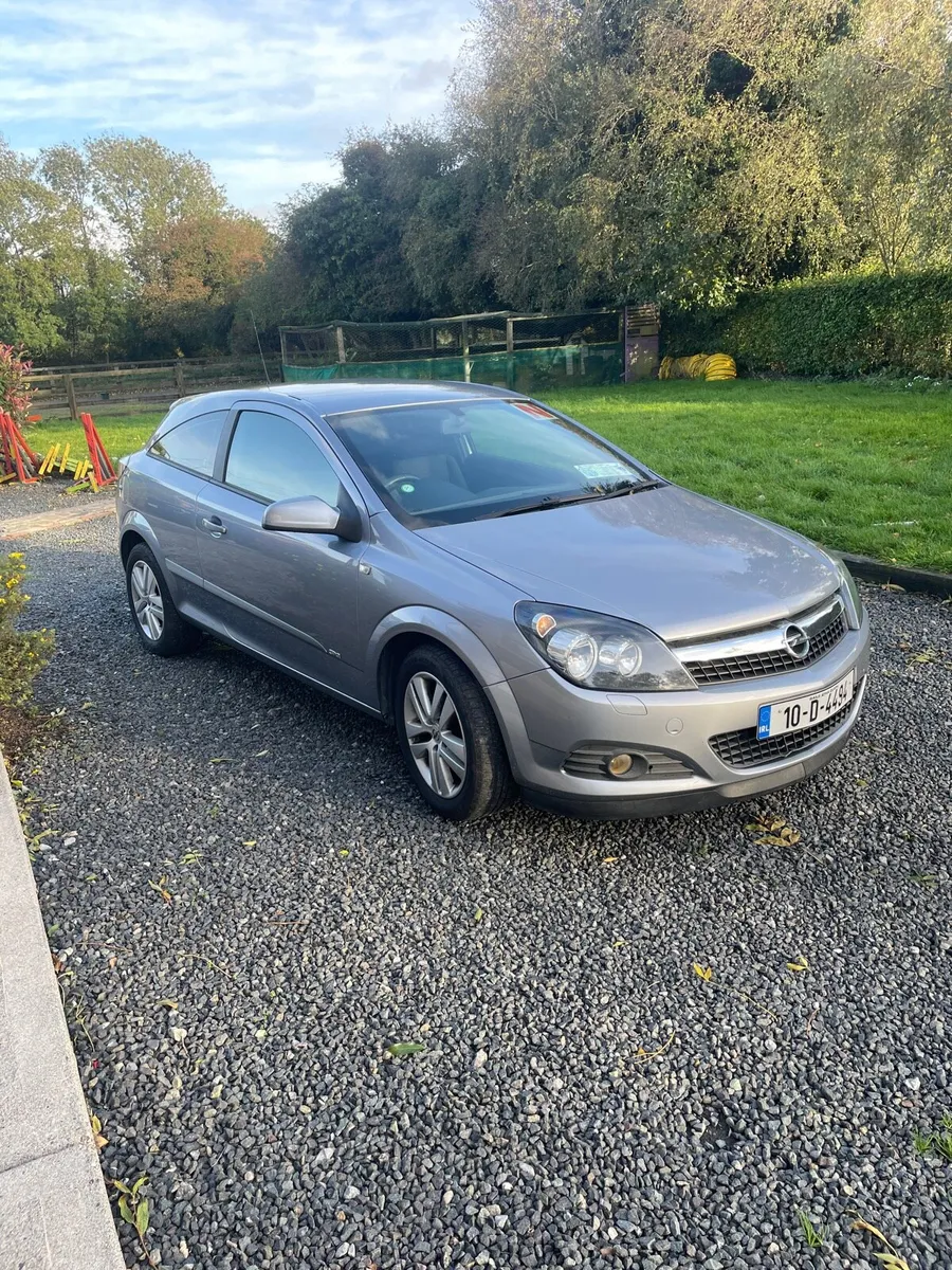 Opel Astra - Image 2