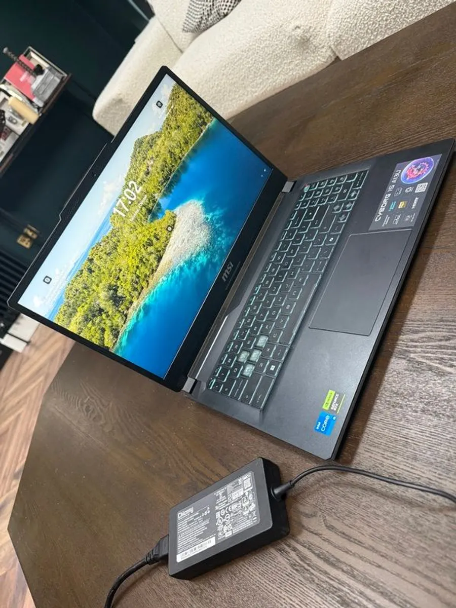 MSI Cyborg 15.6" Gaming Laptop - Image 3