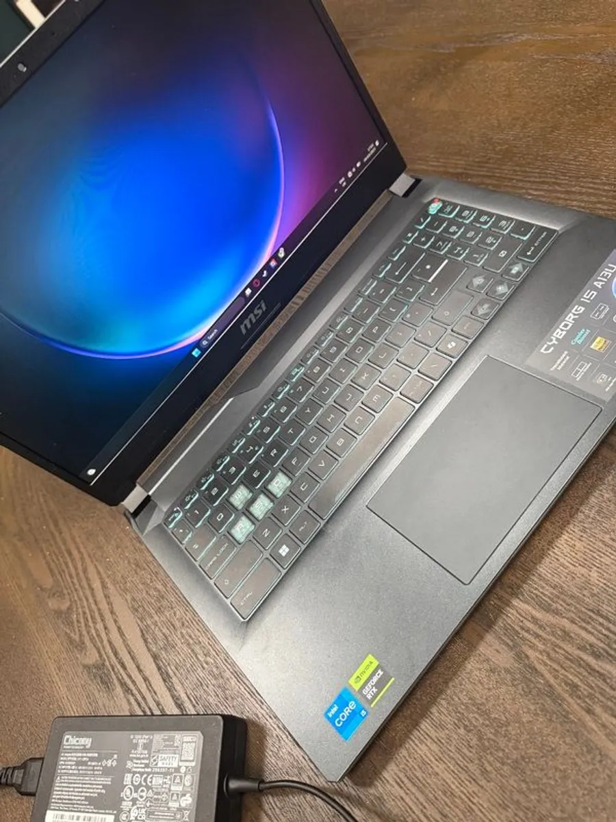 MSI Cyborg 15.6" Gaming Laptop - Image 4
